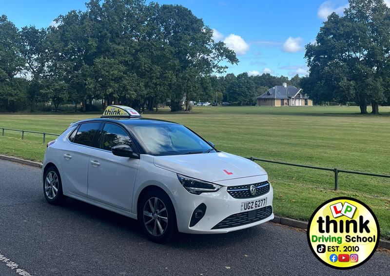 Driving lessons Farnborough Natalie Flaum gives drivng lessons in Fleet